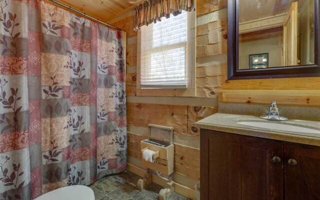 Sweet Surrender - One Bedroom Cabin