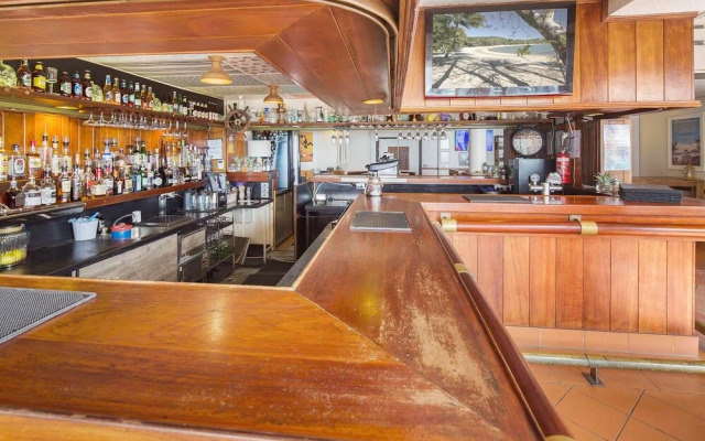 Ocean View 10 A Pool & Spa