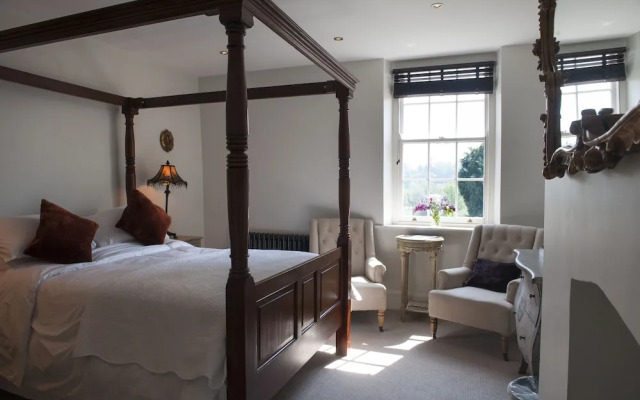 The Bridge House Boutique B&B