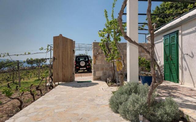 Holiday Home Vineyard House
