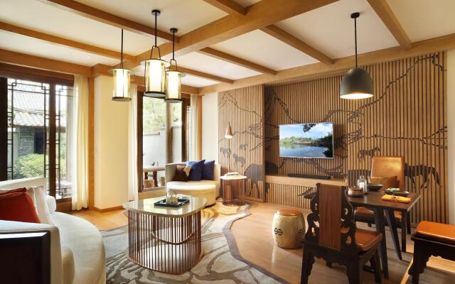 Hotel Indigo Lijiang Ancient Town by IHG