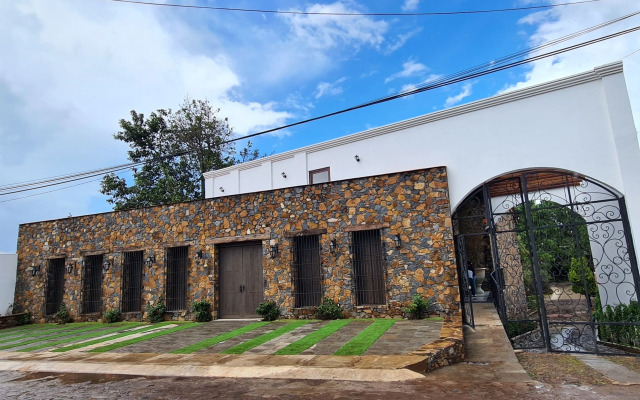 Quinta Tere Hotel & Gallery