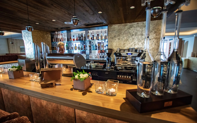 Alpen Comfort Hotel Central