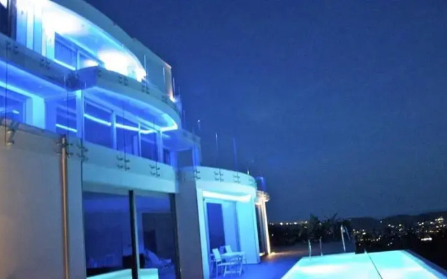 Soft Villa