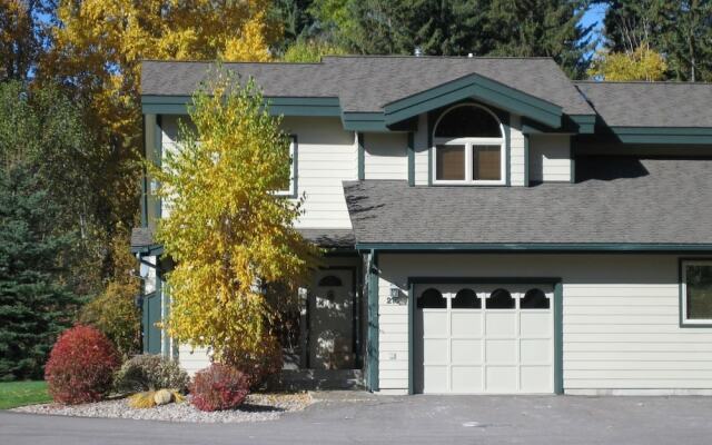 Mountain Harbor #216 3 Bedroom Condo
