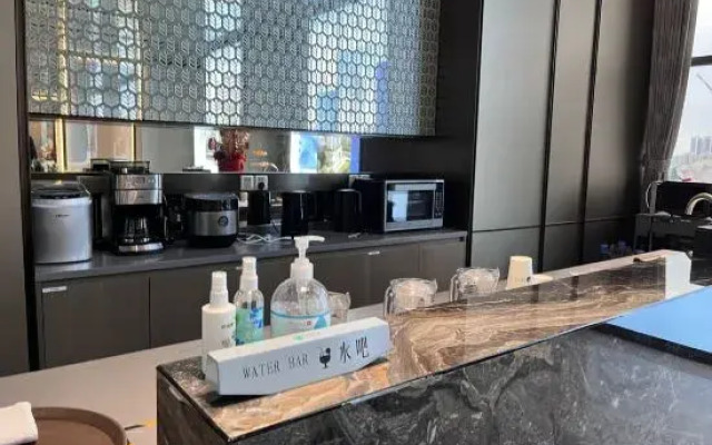 Estay Residence（Shenzhen Luohu Shuibei Jewerly city branch）
