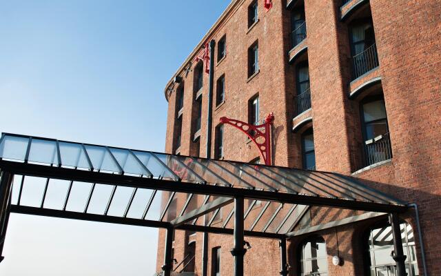 Holiday Inn Express Albert Dock, an IHG Hotel