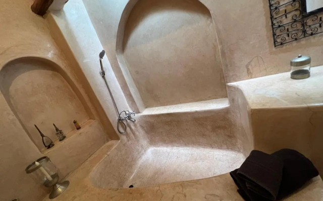 Riad dar El Arsa