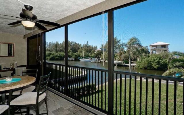 Inlet 21 - Two Bedroom Condo