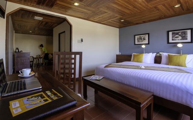 Pakse Hotel & Restaurant