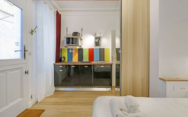 Pick A Flat's Montparnasse Studio