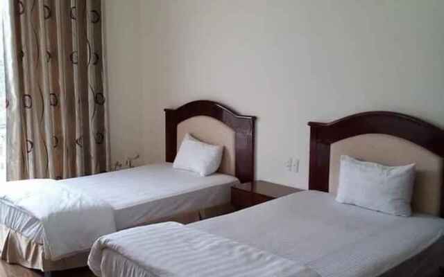 Amazon Vinh Hotel