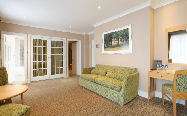 West Lodge Park Hotel