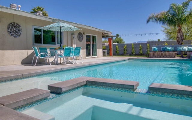 Franky's HideAway