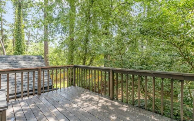 Charming LaVista bungalow