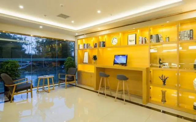 GreenTree Inn (Changsha High Speed Rail South Station)
