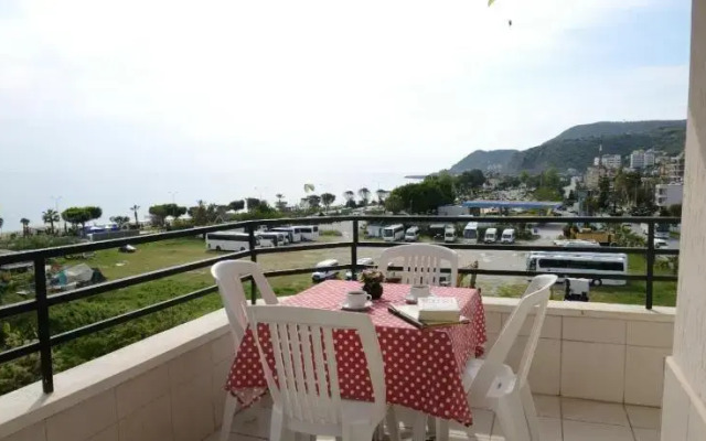 Livane Apart Hotel