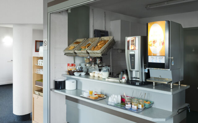 B&B HOTEL Lorient Caudan