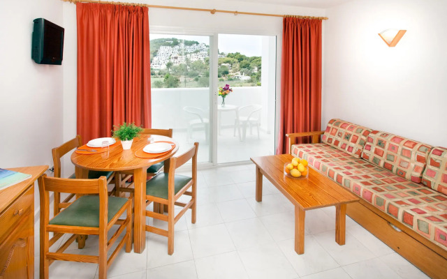 Apartamentos Typic Oasis Sa Tanca