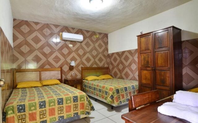Hotel Palacio Maya