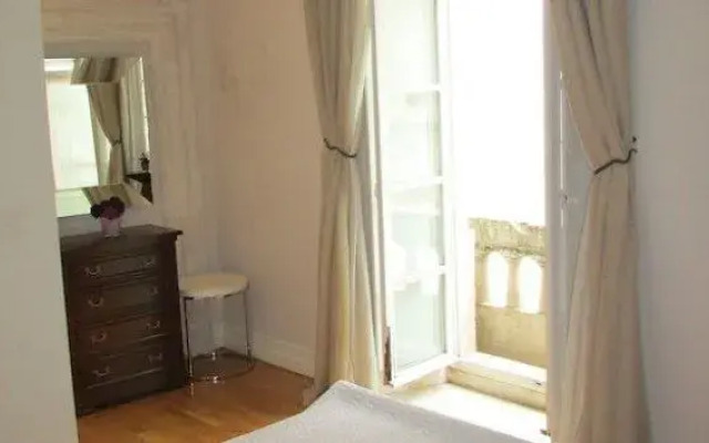 Pucic Apartments- Annex House