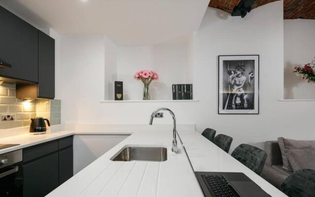 Manchester Warehouse Apartment by Jacksonheim Residences