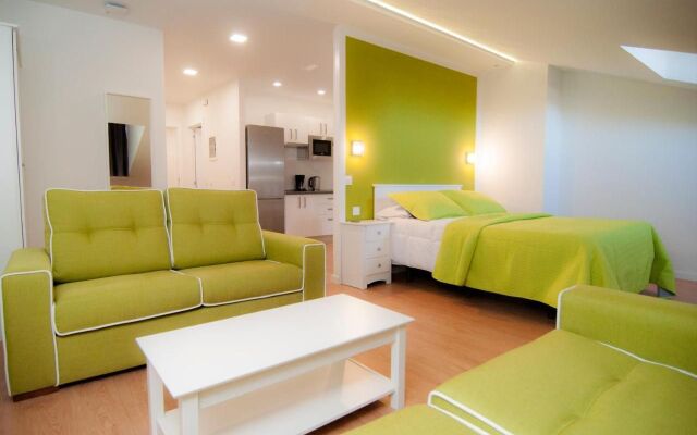 Los Rodeos Apartments