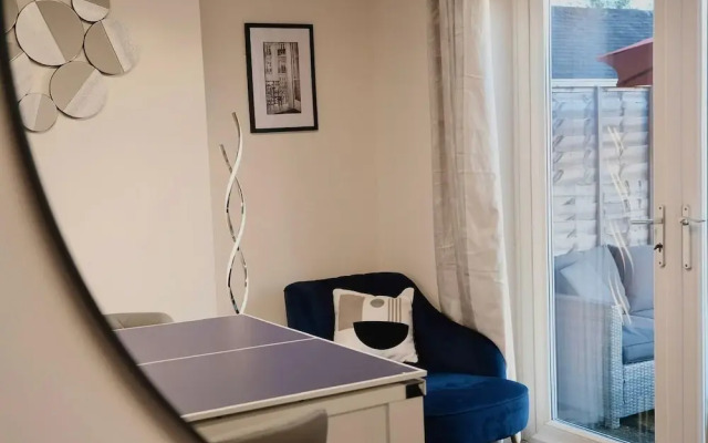 Southampton retreat-Hot Tub-Pool-Parking
