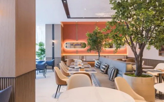 Madison Hotel Causeway Bay Plaza Honggutan Nanchang