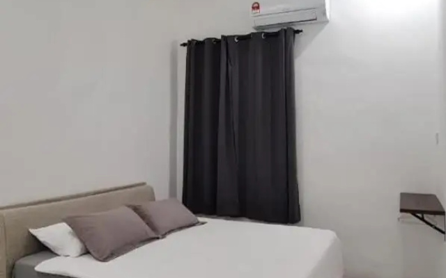 Voon 4 bedroom homestay Mersing – Guest Rooms – Mersing
