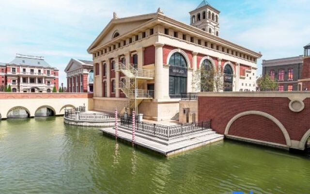 Yiyi Haisu (Dalian Venice Water City Gangdong 5th Street Branch)