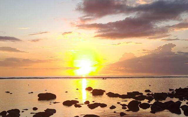 Beach Luxury Apartment in Tamarin Unit B4