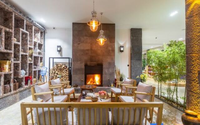 Dali Simple Life Scenic Apartment (Erhai)
