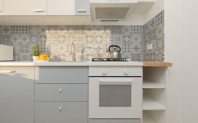 Kopcińskiego Apartment Warsaw by Renters