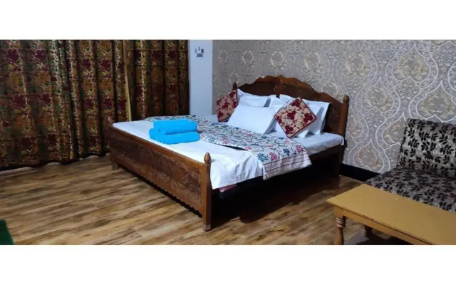 Eagle Resort