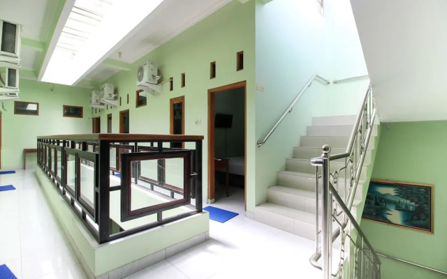 Widitya Inn by RedDoorz