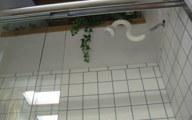 Val d'Isere by Mammoth Reservation Bureau