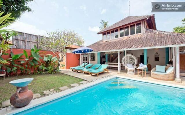 Seminyak Beach Luxury Villa