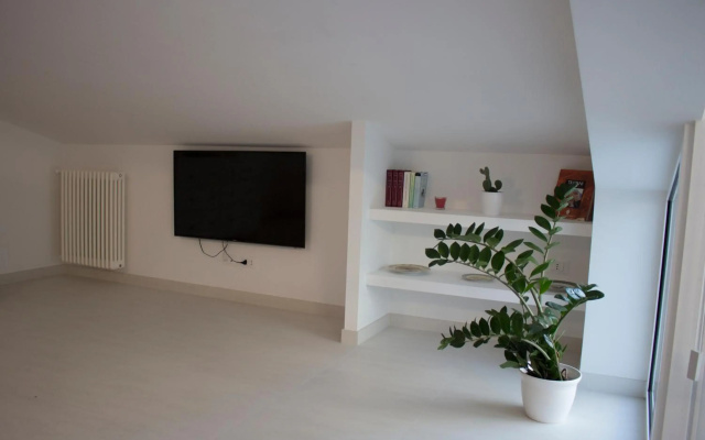 Duchessa House
