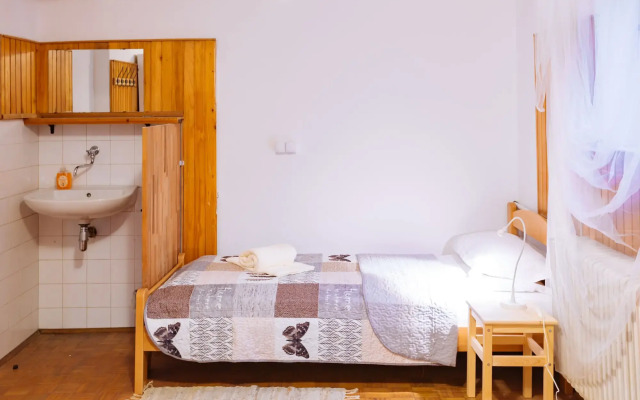 EMONA Guesthouse Ljubljana