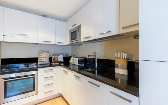 1 Bed Serviced Apartment near Blackfriars