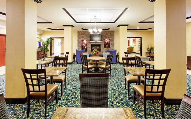 Holiday Inn Express Hotel & Suites Cookeville by IHG
