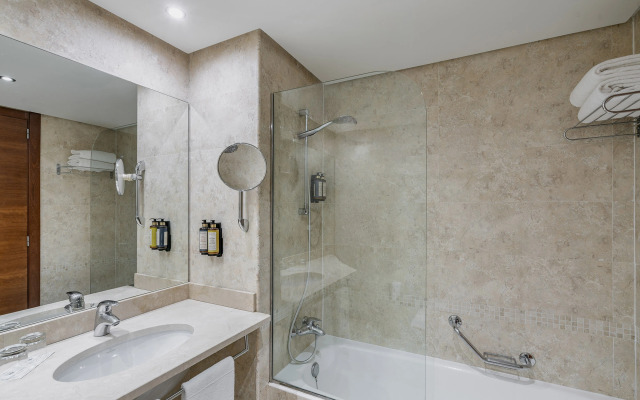 Hotel Silken Coliseum