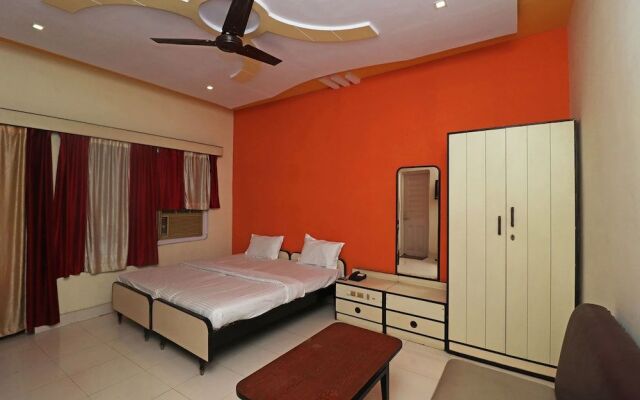 OYO Flagship 37028 Hotel Sheela