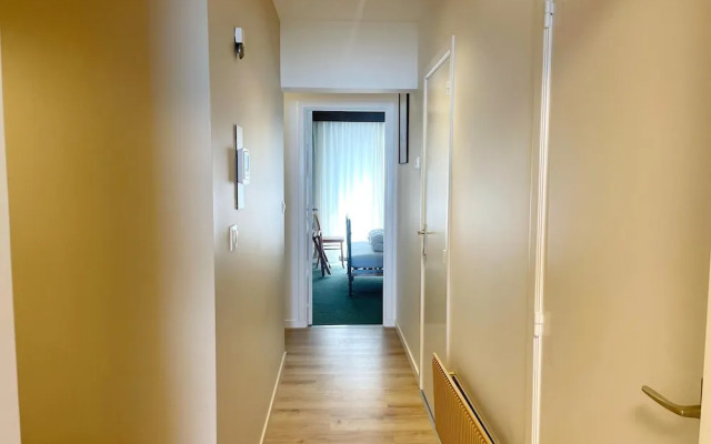 Apartment in Nieuwpoort by the Sea Wall