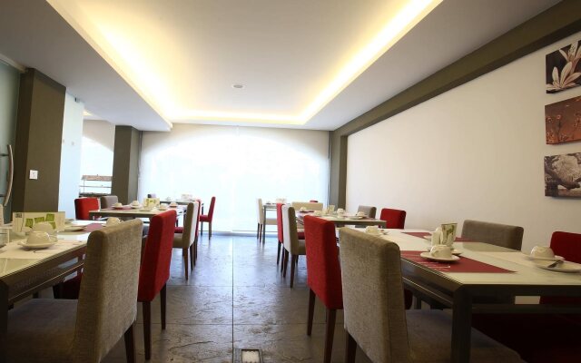 Monoberge Byblos Hotel