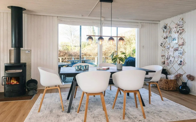 6 Person Holiday Home in Bjert