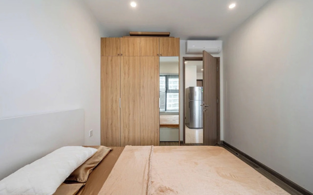 LA Nest - Amoire Nest