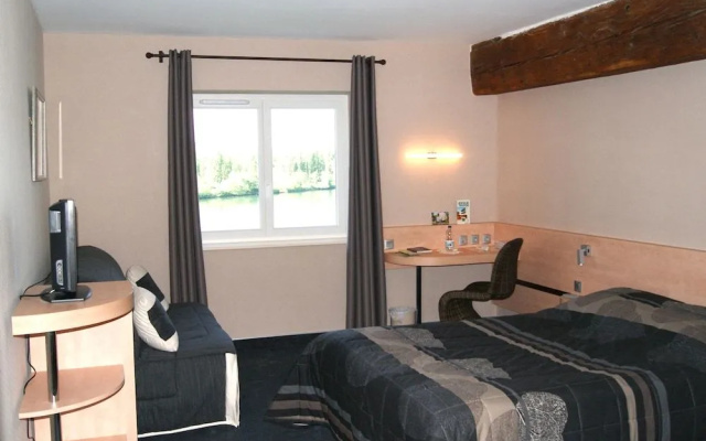 Logis Hôtel Le Bellevue