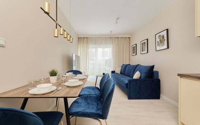 Wrocław Central Apartment by Renters